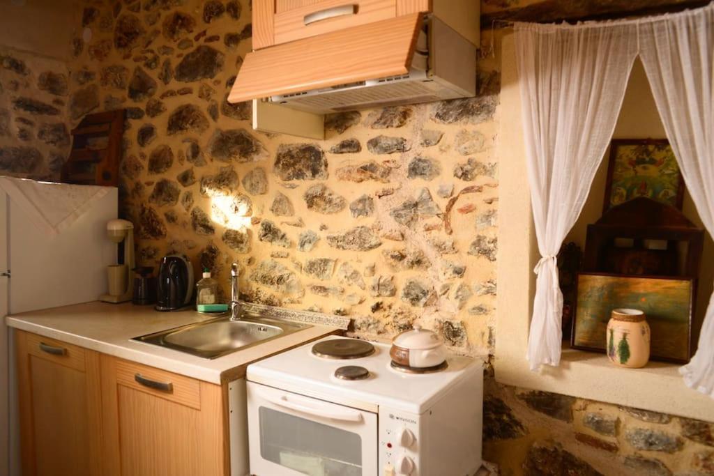 A Small Paradise In Mani With Local Hospitality Orovas Exterior foto